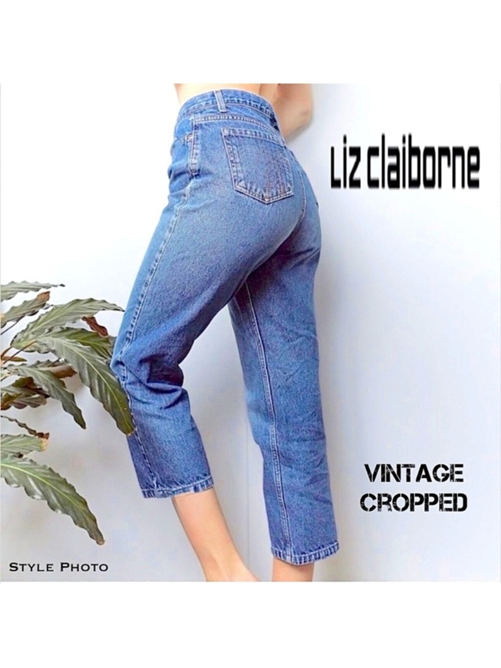 LIZ CLAIBORNE High Rise Relaxed Fit Cropped Jeans Size 14 (~W31 L25)